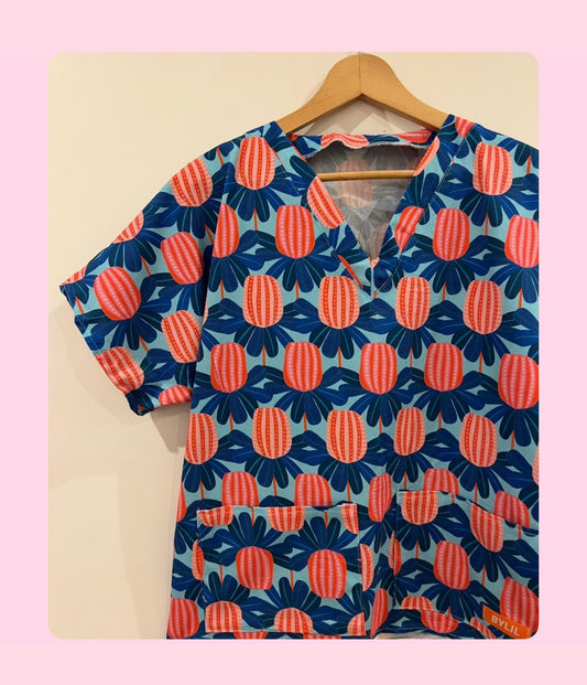 BANKSIA SCRUB TOP